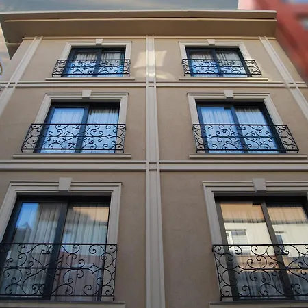 Hotel Concept Pera 4*