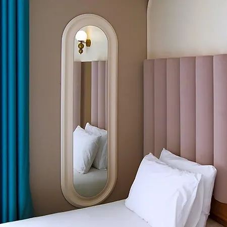 Concept Pera Hotel